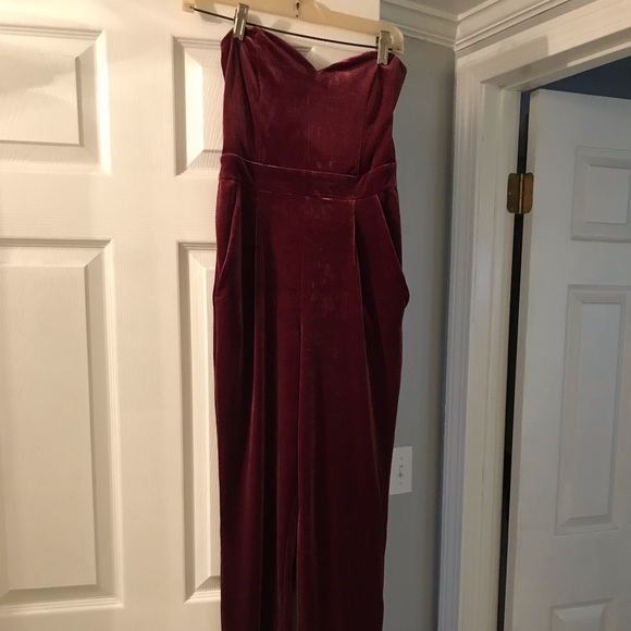 Velvet Jumpsuit - Picture 4 of 4